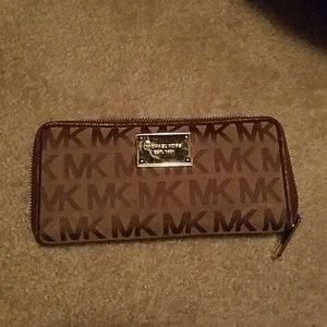 Michael Kors MK logo wallet